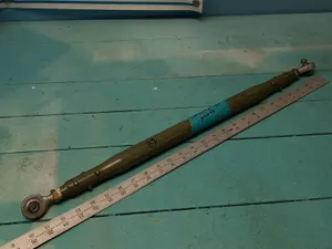 Cessna 310 Landing Gear Intermediate Push/Pull Tube Assembly RH 0843415-1